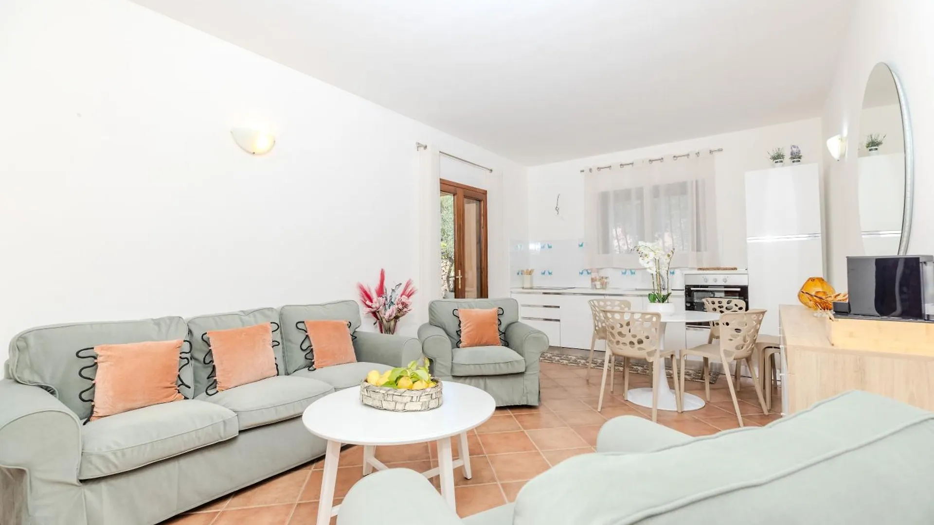 Lägenhet Splendido Appartamento San Teodoro La Suaredda
